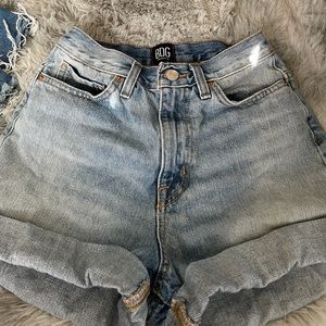 BDG (URBAN OUTFITTERS) Denim Shorts Size 24